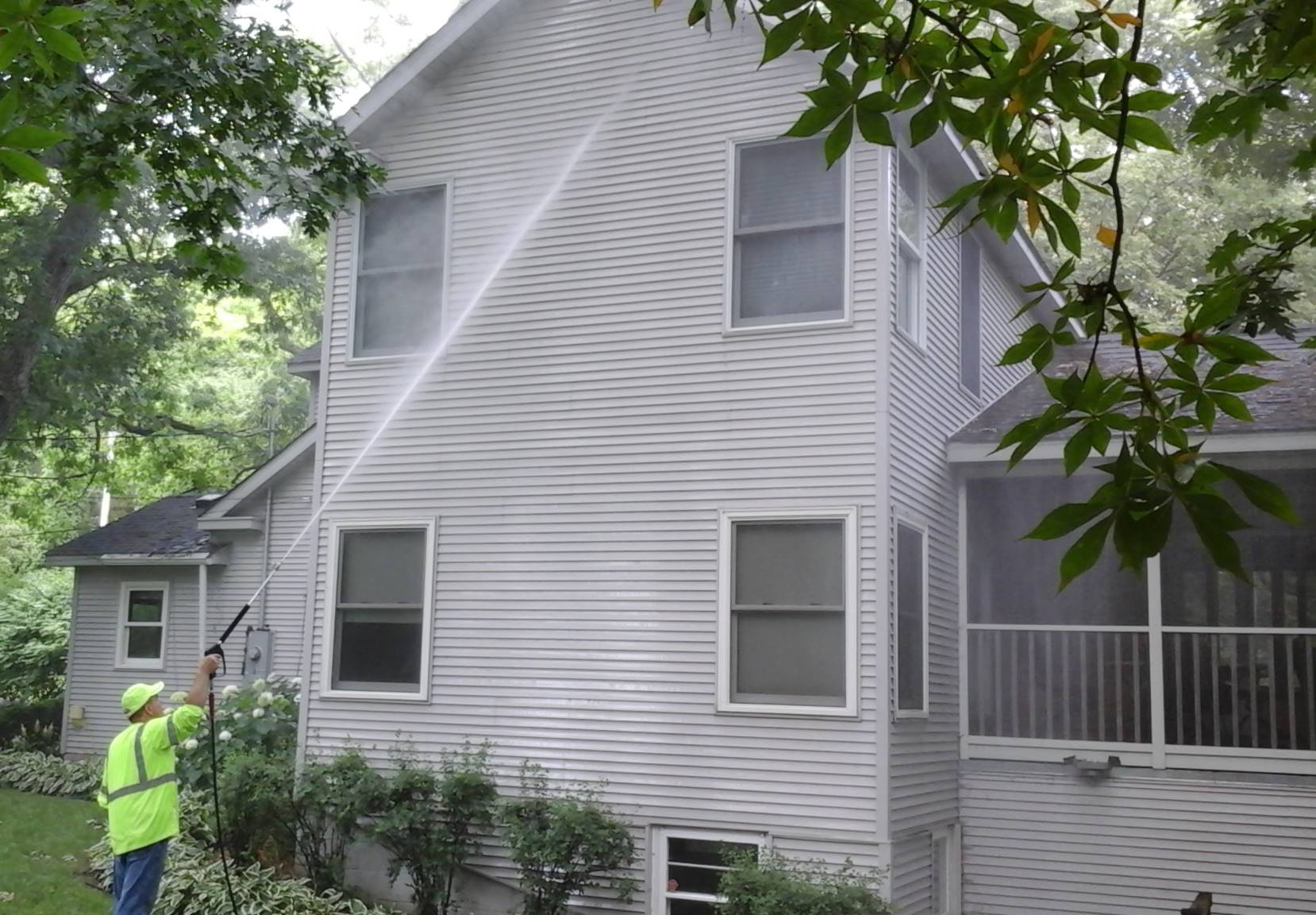 Vinyl Siding Cleaning Pressure Washing Minneapolis